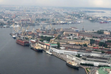 Предлагается открыть порты для ввоза санкционной продукции